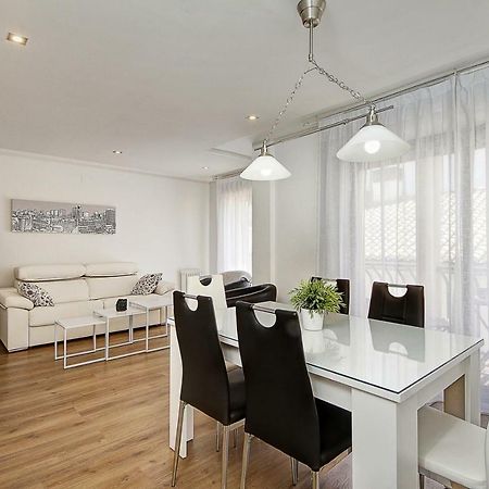 Catedral Lujo Parking Gratis Apartment Granada Ngoại thất bức ảnh