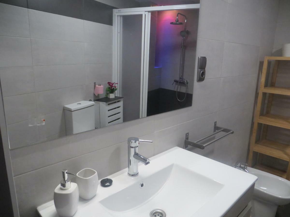 Catedral Lujo Parking Gratis Apartment Granada Ngoại thất bức ảnh